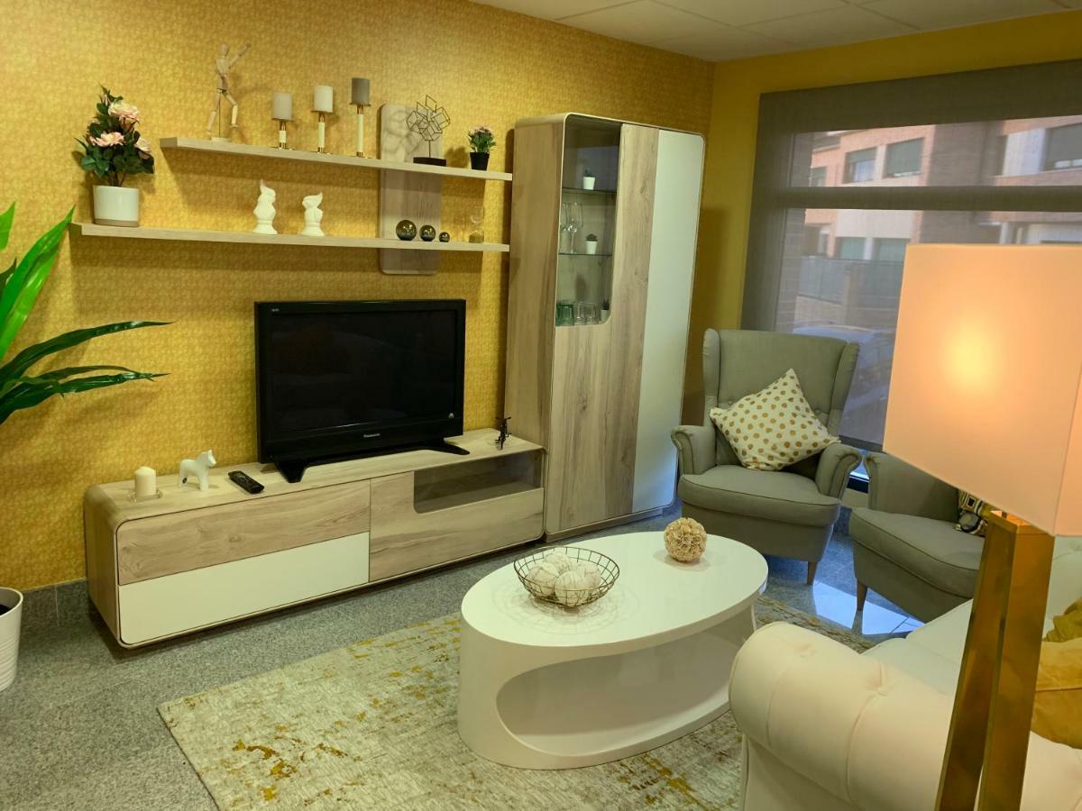 Apartamento "Campo Carmen" Тордесільяс Екстер'єр фото